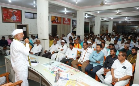 "शिवसेनेचा भगवा फडकवण्यासाठी युवक- महिलांचे संघटन करा" – आमदार अब्दुल सत्तार यांचे आवाहन