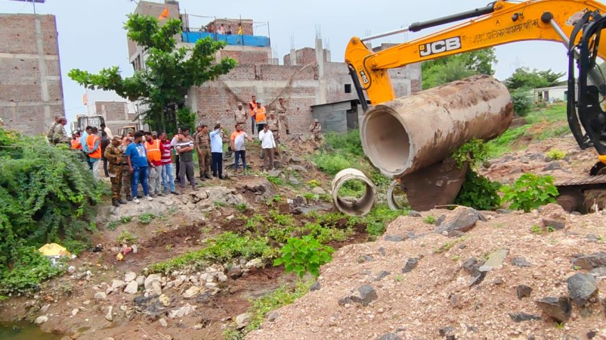 हर्सूल येथे अनधिकृत प्लॉटिंग, पाईप निष्कासित