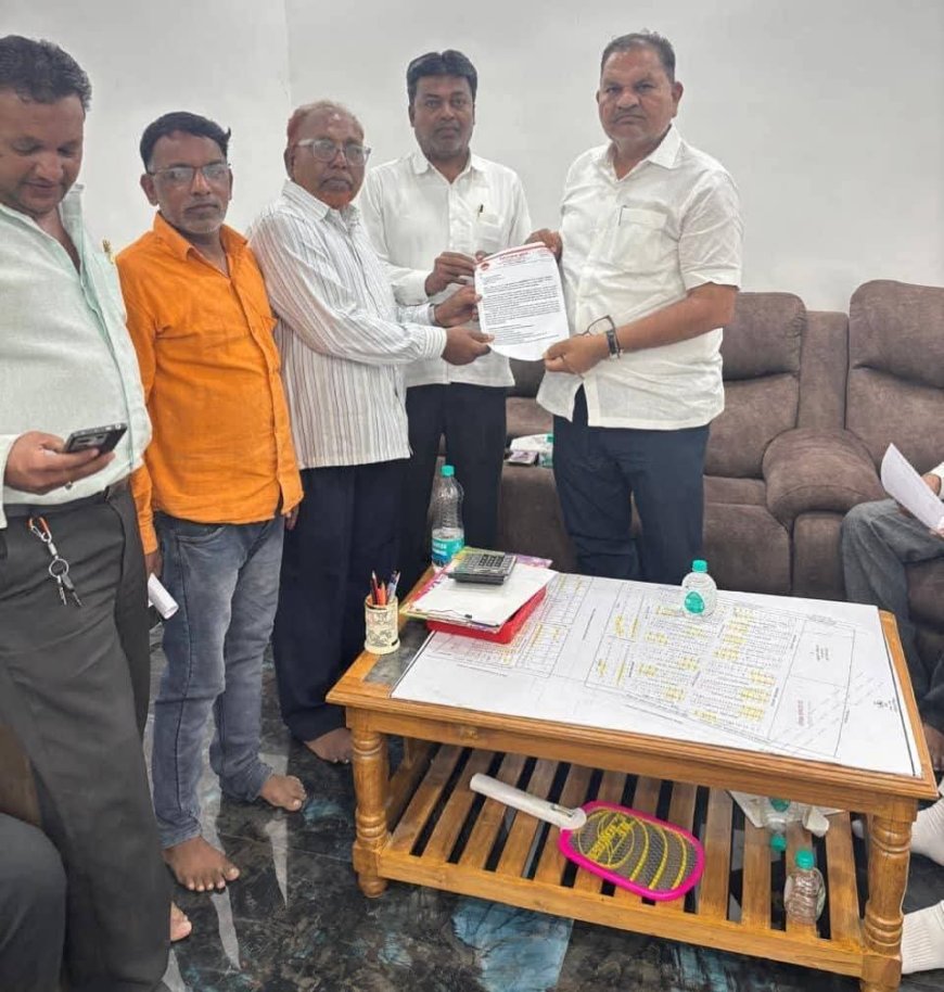 'मार्टी' संस्थेच्या दिरंगाईविरोधात विधानसभेत लक्षवेधी सूचना घ्या; रियाज कुरेशी यांची मागणी