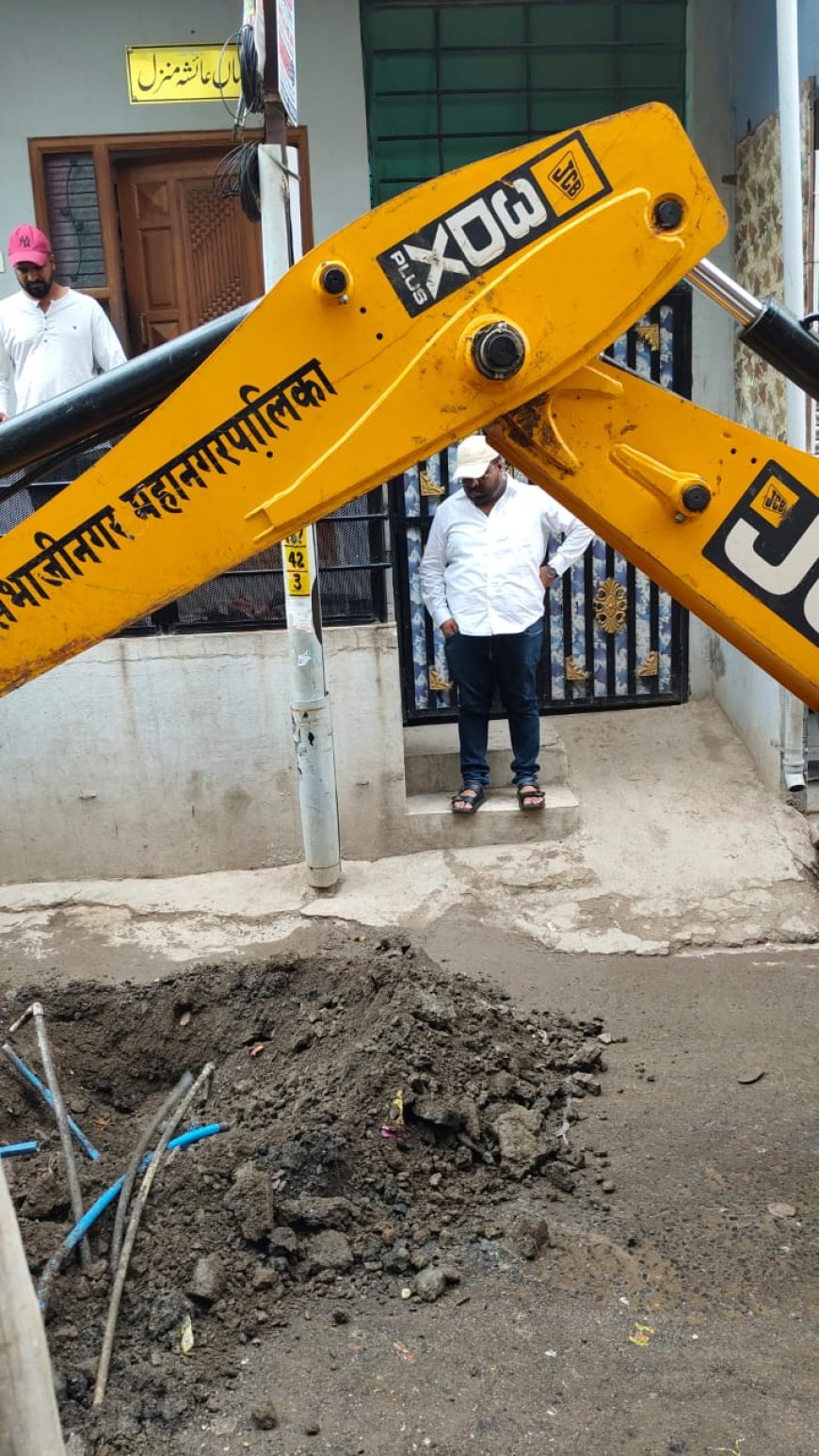 किराडपुरा भागात मोठी कारवाई! १०५ अनधिकृत नळजोडण्या तोडल्या; पाणीपुरवठा विस्कळीत होण्यामागचं मुख्य कारण दूर