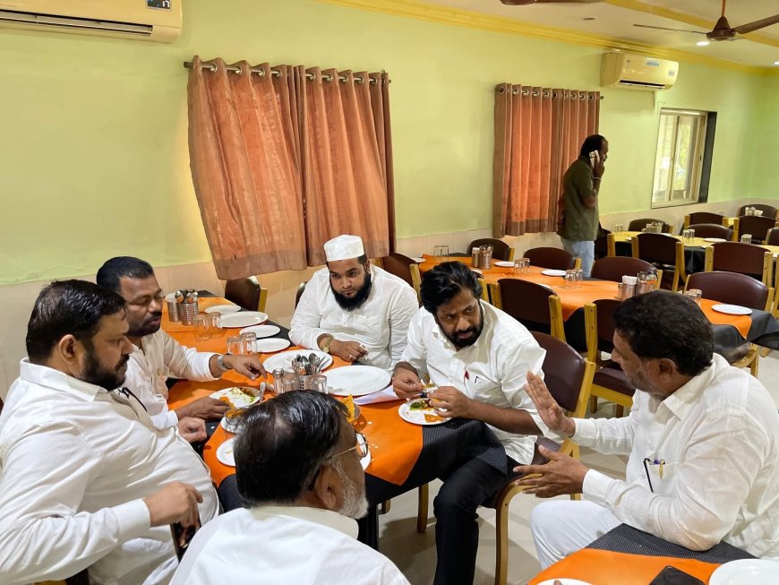 कुरेशी समाजाच्या मागण्यांसाठी जिल्हानिहाय शिष्टमंडळ सक्रिय, शिर्डीत बच्चू कडूंना दिले निवेदन