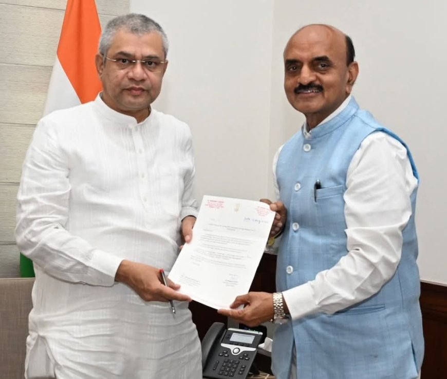 मराठवाड्यातील रेल्वे जाळ्यासाठी खासदार कराडांचा पुढाकार; रेल्वेमंत्र्यांना दिलं नव्या मार्गांचं सविस्तर पत्र
