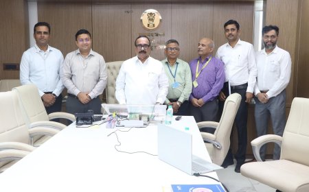 🌐 ऑनलाईन कर्ज योजनेला सुरुवात: इतर मागासवर्गीय महामंडळाच्या थेट कर्ज पोर्टलचे उद्घाटन मंत्री अतुल सावे यांच्या हस्ते