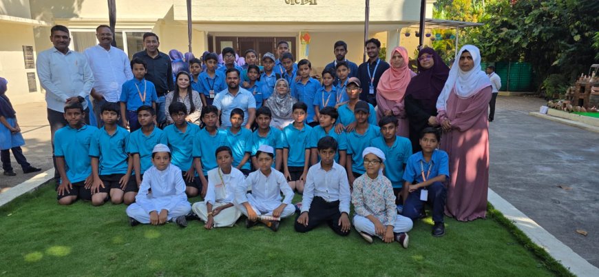 मनपा शाळेतील विद्यार्थिनीने घेतली मा.आयुक्त तथा प्रशासक यांची मुलाखत!  फुटबॉल शाळा किराडपुरा no 1 शाळेने   दिली प्रशासक यांच्या जलश्री निवासस्थानी भेट