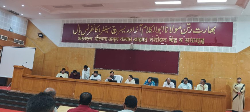 "लोकशाही बळकट करणे प्रत्येक अधिकारी-कर्मचारीचा कर्तव्य: प्रशासक जी श्रीकांत"! निवडणूक त्यारीचा घेतला आढावा