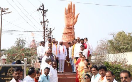 सिल्लोडमध्ये शिवसेनेतर्फे स्व. बाळासाहेब ठाकरे जयंती उत्साहात साजरी; आमदार अब्दुल सत्तार यांचे ‘80 टक्के समाजकारण’वर भर