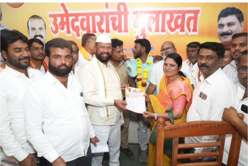 जिल्हा परिषद–पंचायत समिती रणधुमाळीला सुरुवात; सिल्लोडमध्ये अब्दुल सत्तार यांच्या उपस्थितीत शिवसेनेच्या इच्छुक उमेदवारांच्या मुलाखती