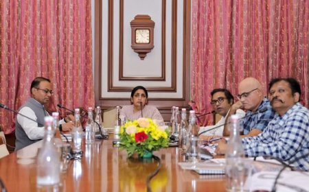 अल्पसंख्याक विकासासाठी शासन कटिबद्ध; योजनांची प्रभावी अंमलबजावणी करण्याचे उपमुख्यमंत्री सुनेत्रा पवार यांचे निर्देश