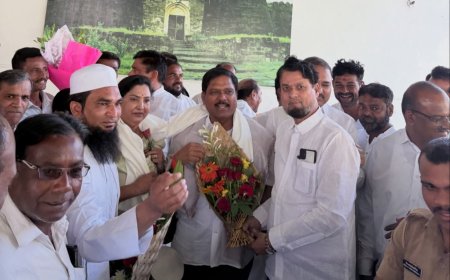 “युद्धाच्या छायेतून खासदार कल्याण काळे सहपरिवार सुरक्षित भारतात; दानवेंच्या टोमण्यांना ‘धुळवडीचे बोल’ म्हणत प्रत्युत्तर!”