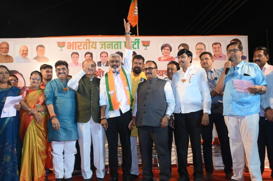 आंबेडकरी चळवळीतील नेते नागराज गायकवाड यांचा शेकडो कार्यकर्त्यांसह भाजपमध्ये प्रवेश