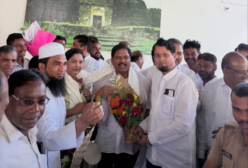 “युद्धाच्या छायेतून खासदार कल्याण काळे सहपरिवार सुरक्षित भारतात; दानवेंच्या टोमण्यांना ‘धुळवडीचे बोल’ म्हणत प्रत्युत्तर!”