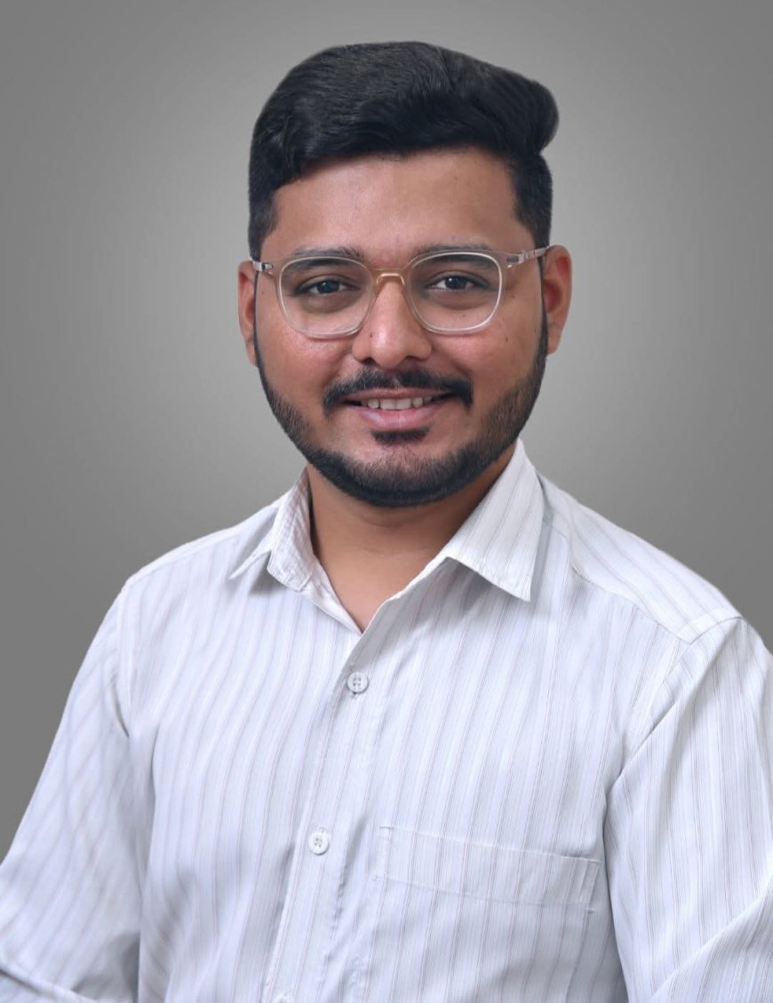 फळविक्रेत्याचा मुलगा बनला चार्टर्ड अकाउंटंट; जिद्द-मेहनतीच्या जोरावर अबरार आळंदचे यश