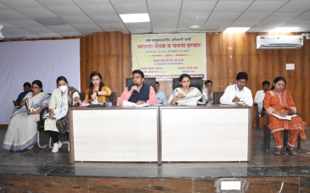 पैठण तालुक्याचे विविध विकास कामाचा आढावा. सर्वसामान्यांच्या तक्रारी निवारणाबरोबरच विविध विकास योजनांची प्रभावी अंमलबजावणी करा- जिल्हाधिकारी विनय गौडा जी. सी.