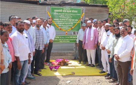 🚧 ११ कोटींच्या रस्त्याने अंभई परिसराला नवी दिशा; आ. अब्दुल सत्तार यांच्या हस्ते भव्य उद्घाटन!
