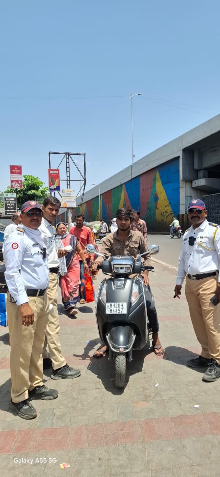 राँग साईडवाल्यांवर पोलिसांचा ‘धडक’ अॅक्शन – ८३० वाहनांवर कारवाई, ₹5.30 लाख दंड!