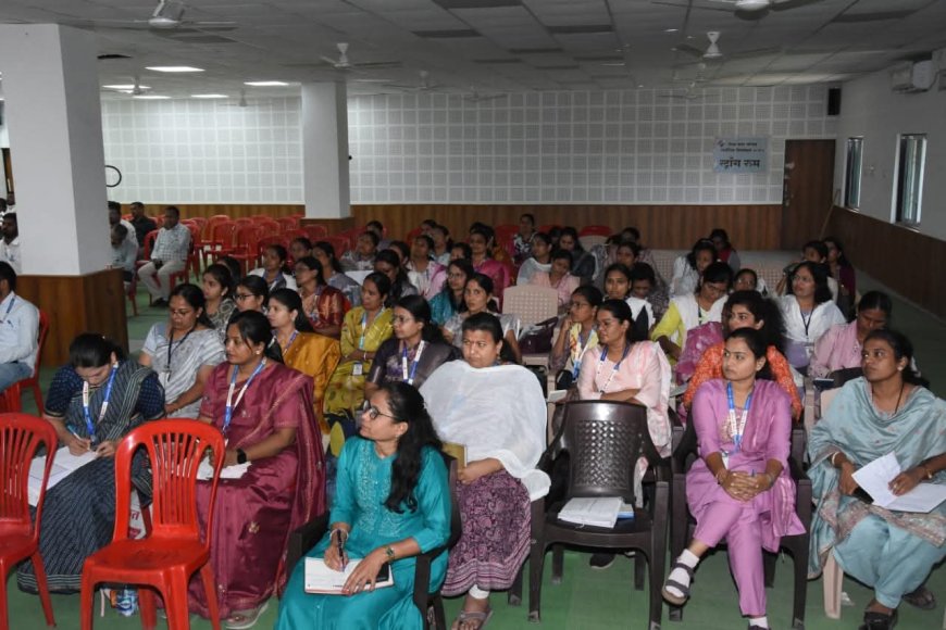 पैठण तालुक्याचे विविध विकास कामाचा आढावा. सर्वसामान्यांच्या तक्रारी निवारणाबरोबरच विविध विकास योजनांची प्रभावी अंमलबजावणी करा- जिल्हाधिकारी विनय गौडा जी. सी.