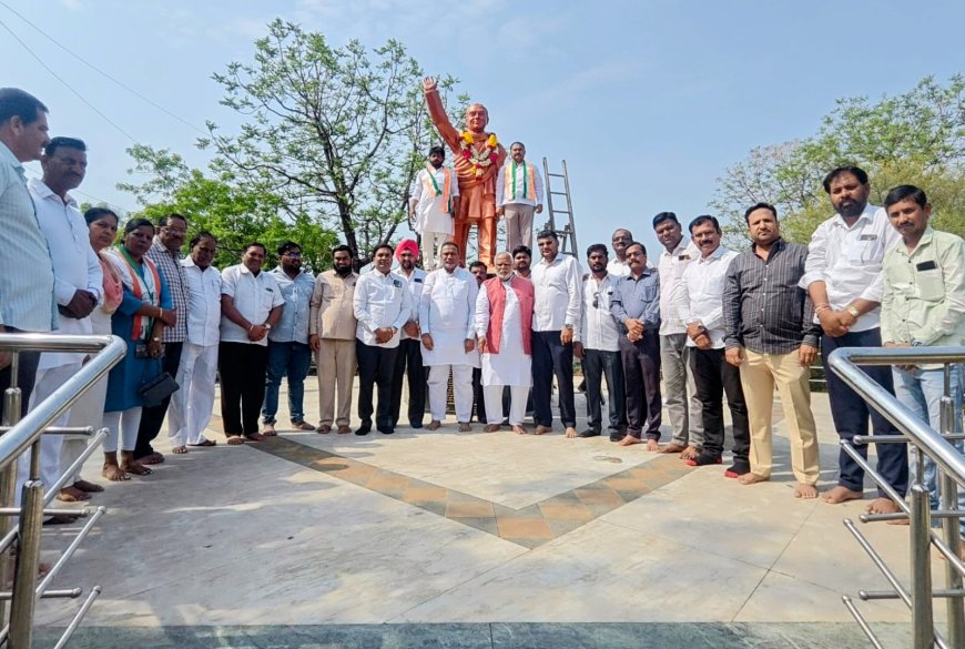राजीव गांधी यांच्या पुण्यतिथीनिमित्त काँग्रेसकडून अभिवादन