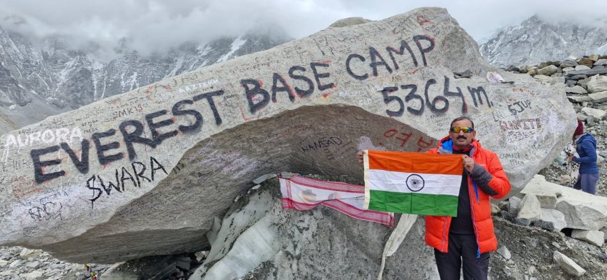 मनपाचे दत्ता सरोदे आणि विनोद विभुते यांची एव्हरेस्ट बेस कॅम्पवर तिरंगा फडकावत ऐतिहासिक कामगिरी!