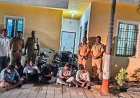 चितेगावमध्ये जुगार अड्ड्यावर पोलिसांचा छापा; ६ जणांविरुद्ध गुन्हा, १.८७ लाखांचा मुद्देमाल जप्त