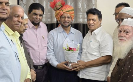 "सेवानिवृत्तीनंतरही संस्थेचा विश्वास कायम; डॉ. शेख हारून बशीर शैक्षणिक सल्लागारपदी"
