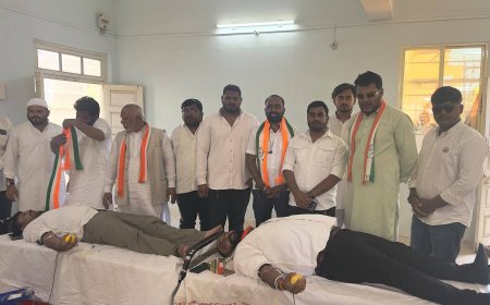 राहुल गांधी यांच्या वाढदिवसानिमित्त भव्य रक्तदान शिबिर; युवक, विद्यार्थी आणि कार्यकर्त्यांचा उत्स्फूर्त सहभाग
