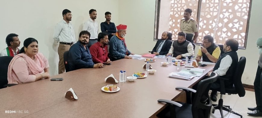 वक्फ निधीवर सरकारी यंत्रणेचा भार?; समाजवादी पार्टीचा संताप, वक्फ मंडळाला २४ तासांचा इशारा