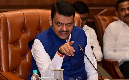 ॲट्रॉसिटी प्रकरणांत दोषसिद्धी वाढवा; जलदगती न्यायालये आणि साक्षीदार संरक्षणावर भर – मुख्यमंत्री देवेंद्र फडणवीस