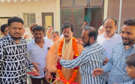 चेतनानगर, सईदा कॉलनी व हरीओमनगरला विकासाची नवी वाट; आमदार प्रदीप जैस्वाल यांच्या हस्ते १ कोटींच्या सिमेंट काँक्रीट रस्त्यांचे लोकार्पण