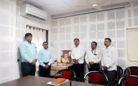 जिल्हा परिषदेत लोकमान्य बाळ गंगाधर टिळकांची 170 वी जयंती उत्साहात साजरी