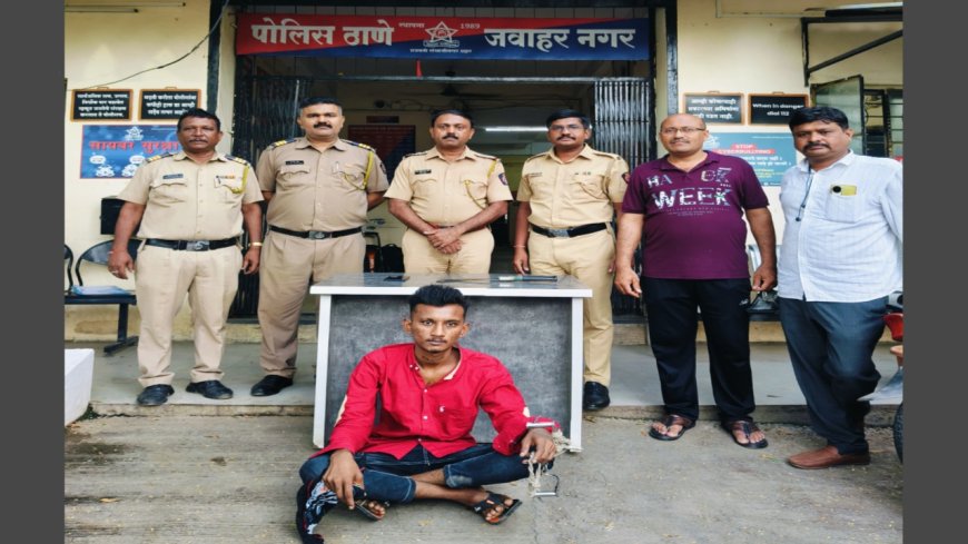 "शिवाजीनगरमध्ये कोयता घेऊन दहशत; पोलिसांनी ठोकल्या बेड्या!"