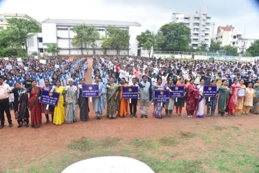 'बालविवाहाला नाही, व्यसनाला बाय-बाय' : छत्रपती संभाजीनगरात विद्यार्थ्यांची जनजागरण रॅली