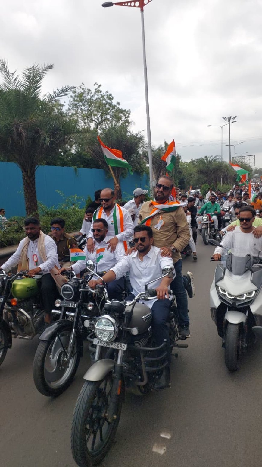 AIMIMची स्वातंत्र्य दिनानिमित्त भव्य तिरंगा रॅली; इम्तियाज जलील यांच्या उपस्थितीत देशभक्तीचा जागर