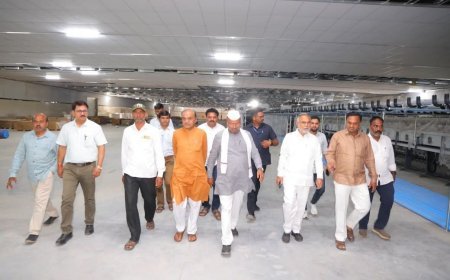 सिल्लोडमध्ये ‘कापूस ते कापड’ उद्योगसाखळीची तयारी; अब्दुल सत्तारांच्या पुढाकारातून सूतगिरणीची पाहणी