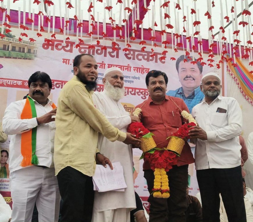 बोरगाव सारवणीत इद्रिस मुलतानी यांचा सत्कार; उर्दू शाळेच्या नव्या इमारतीचे उद्घाटन, मुस्लिम समाज बांधवांचा भाजपमध्ये प्रवेश