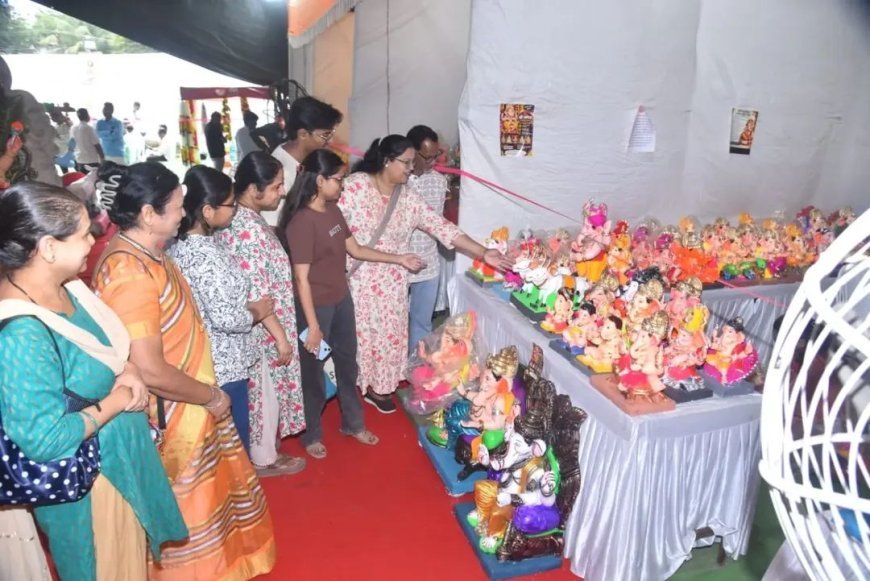 गणेशमूर्ती विक्रीतून ‘उमेद’च्या महिलांची 6 कोटी 31 लाखांची उलाढाल! जिल्ह्यात 253 स्टॉलवर 1 लाख 17 हजार 170 गणेशमूर्तींची विक्री
