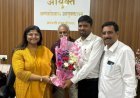 अल्पसंख्याक विद्यार्थ्यांना शासकीय योजनांचा लाभ वेळेत मिळावा; सचिव डॉ. माधवी खोडे-चवरे यांची आयुक्त कार्यालयास भेट