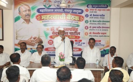 गंगापूरमध्ये डॉ. प्रतापसिंह पाटील यांच्या प्रचाराचा आढावा; आमदार अब्दुल सत्तार यांची उपस्थिती