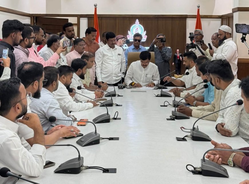 एकीकडे कोट्यवधींचे कार्यालय, दुसरीकडे AIMIM गटनेता ८ महिन्यांपासून दालनाविना; मनपा आयुक्त-महापौरांचा घेराव